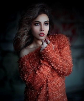 girl-in-a-red-dress-best-hair-salon-in-kochi